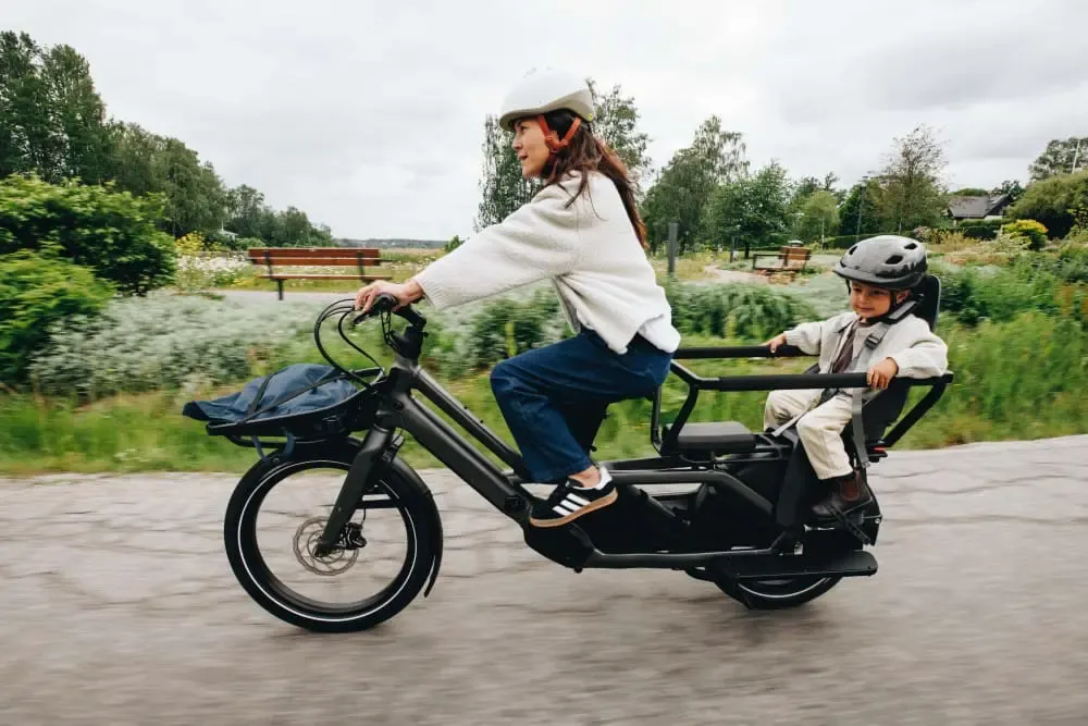 Specialized — hover