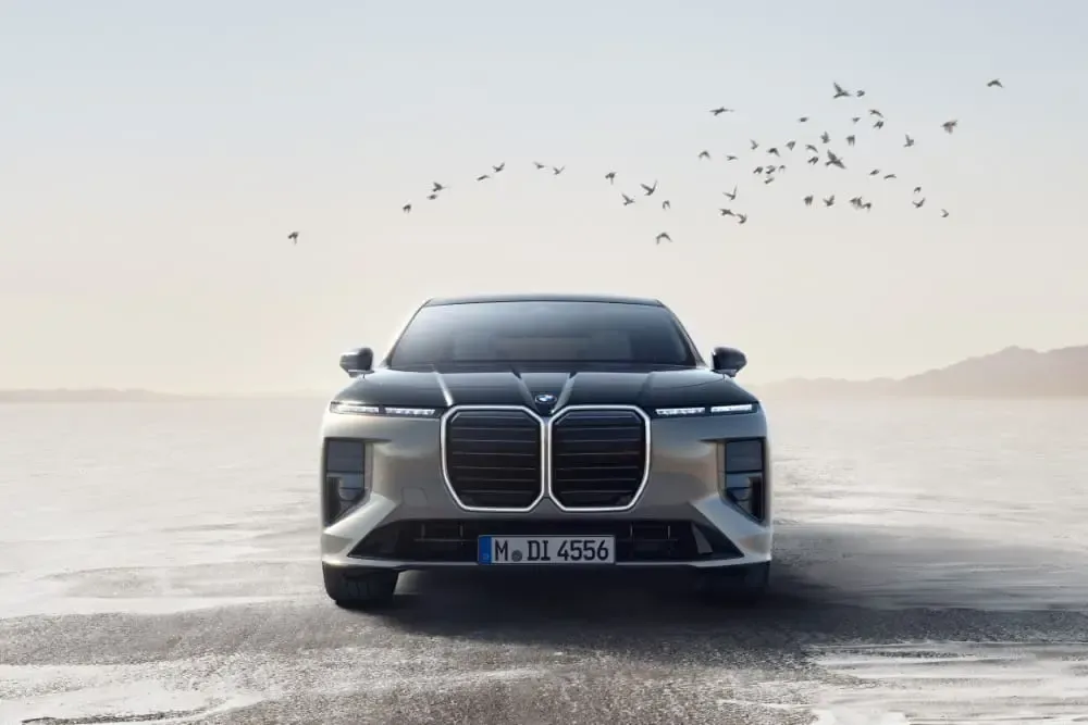 BMW — hover